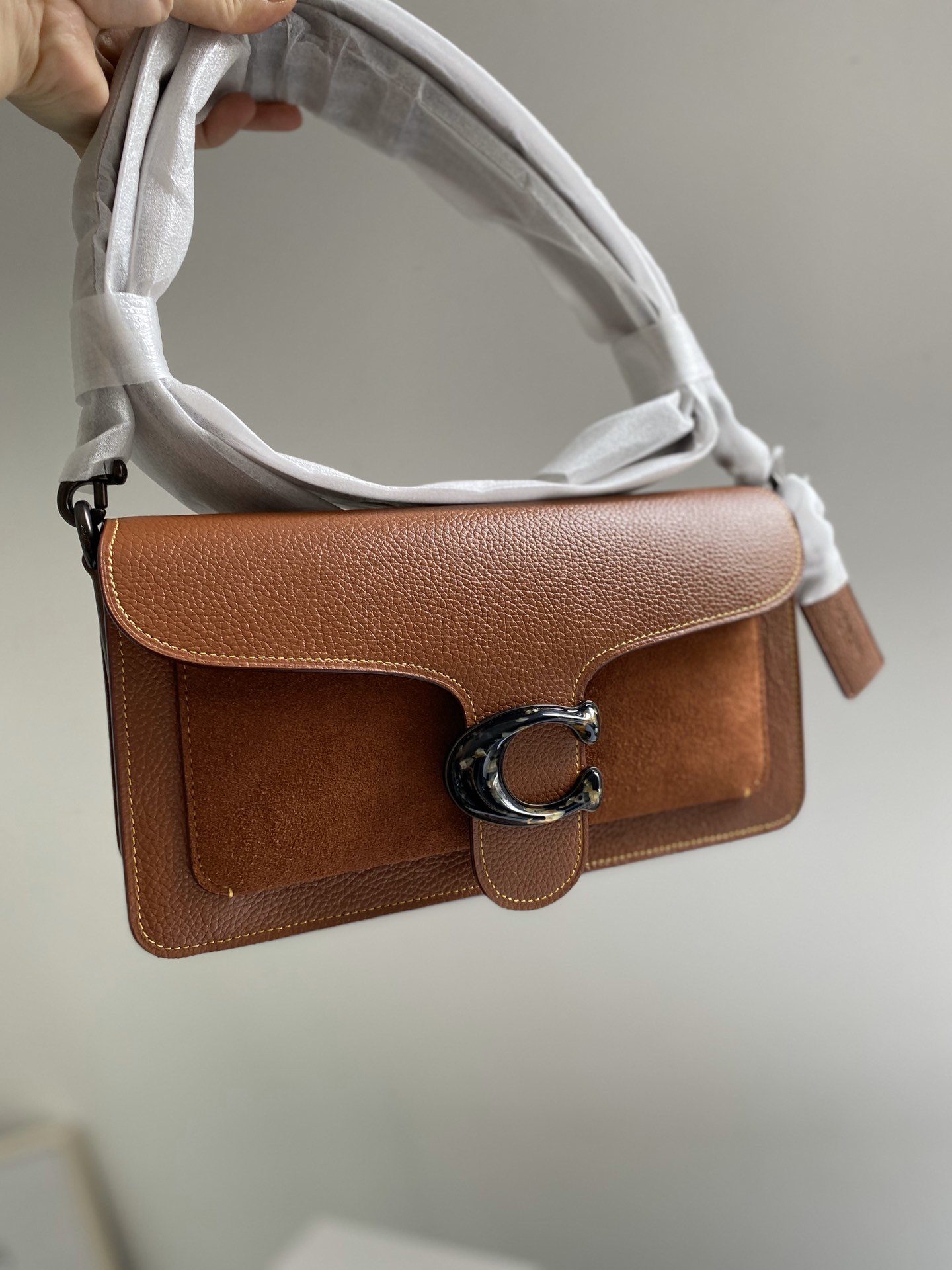 coachtabby焦糖色酒神包